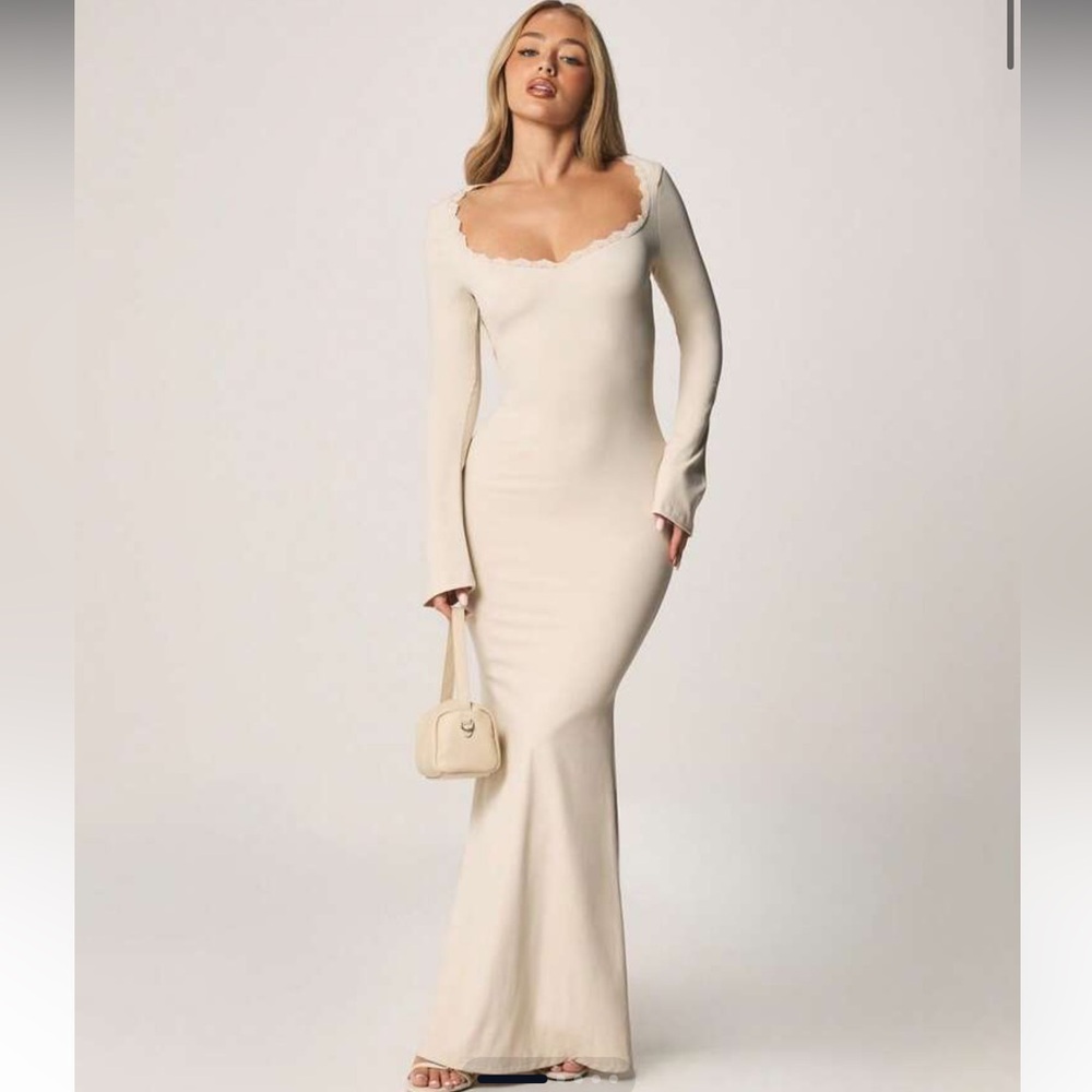 NWT | MISSGUIDED Sweetheart Neckline Maxi Dress With Lace Trim